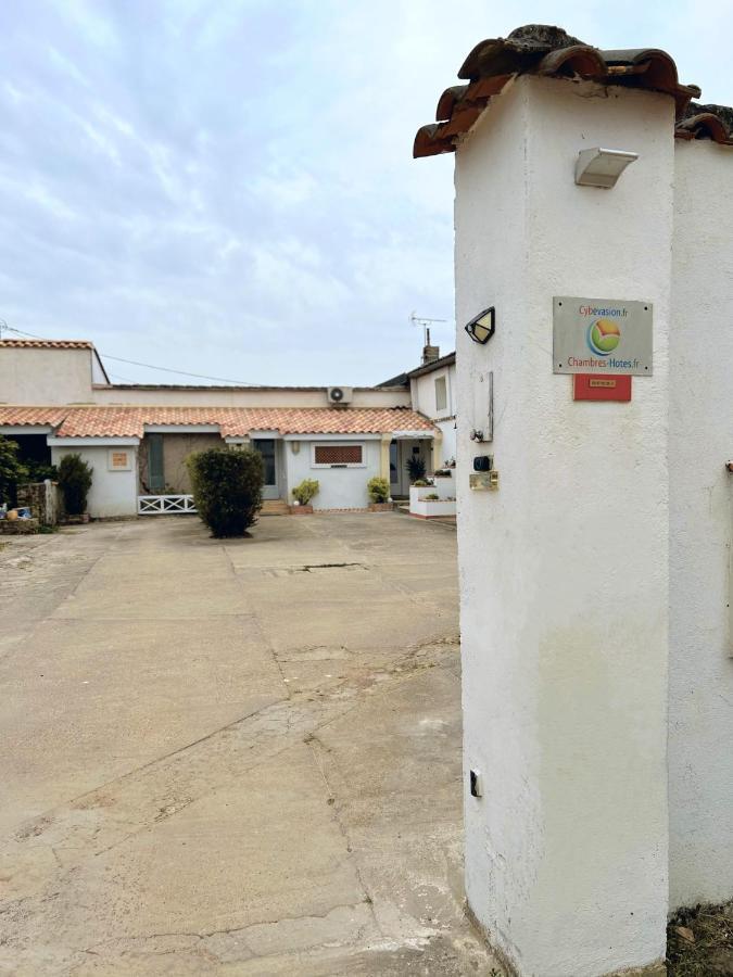 Bed and Breakfast Jardin De Marceau Blasimon Экстерьер фото